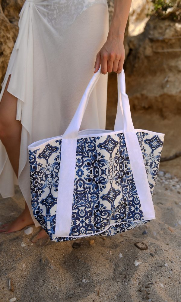 S21-SP05-mosaic-print-beach-bag-dolce-domenica
